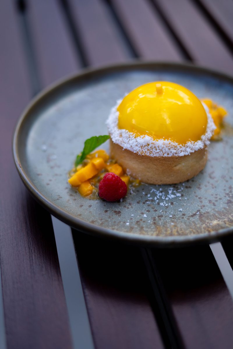 MANGO CHEESECAKE