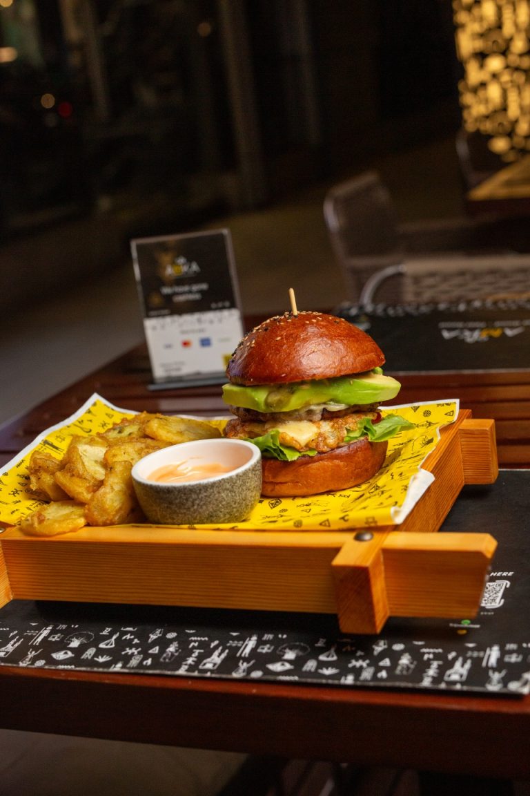 Kuku Laini Burger